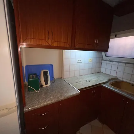 شقة Dhimitris ساراندا